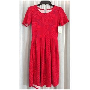 NWT Small Lularoe Amelia